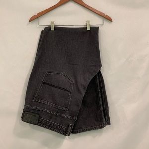 Men’s Jeans Size 42x32 TOMMY BAHAMA Dark Wash